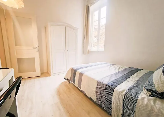 شقة Le Flocon 2 Maison Carree Centre Historique *