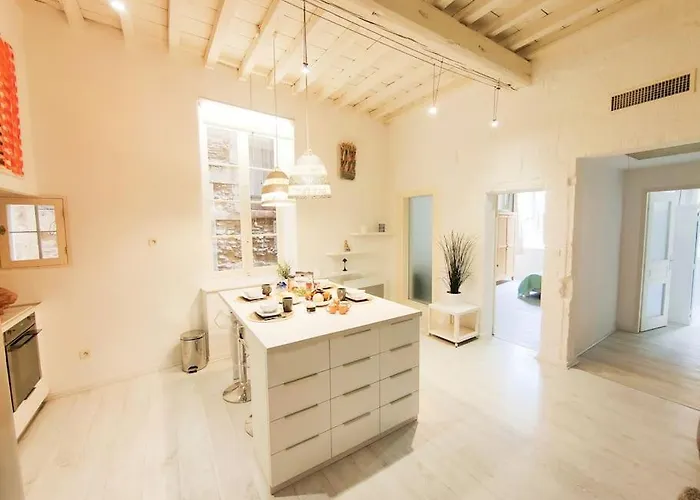 דירה Le Flocon 2 Maison Carree Centre Historique נים